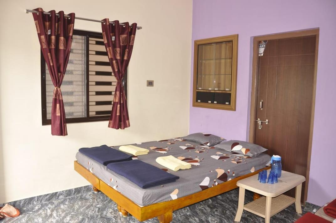 Classic Homestay Hampi Phòng bức ảnh